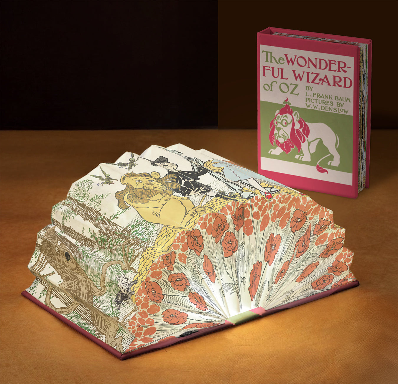 The Wonderful Wizard of Oz Light Book